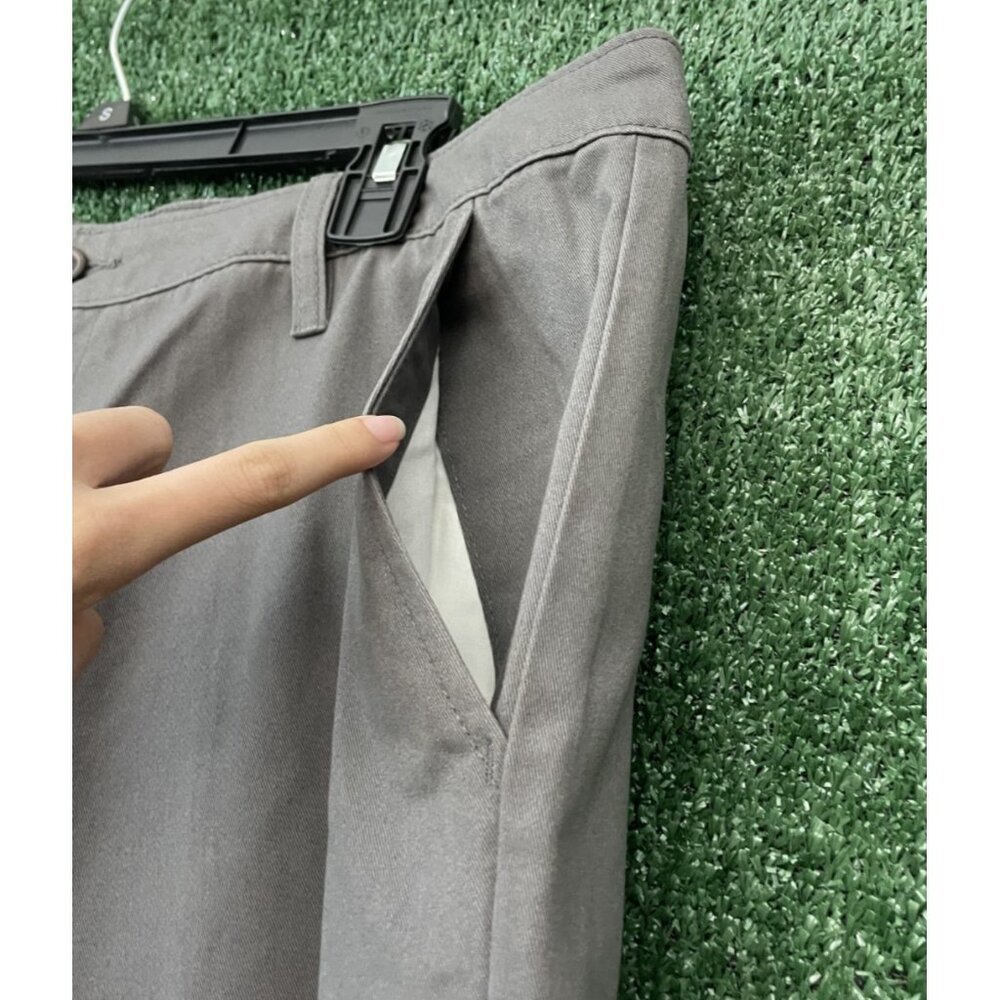 Magellan Outdoors Men’s Gray Pants Size 36W x 34L Pockets Button - Picture 3 of 12